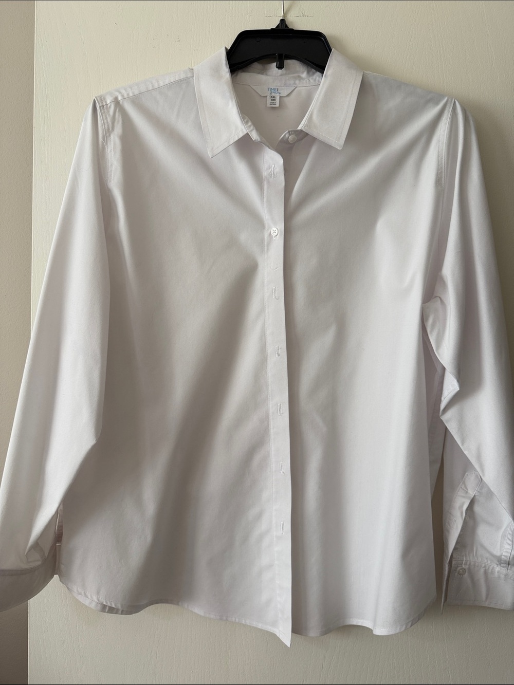 Time and Tru White Men's Dress Shirt - Classic Button Front